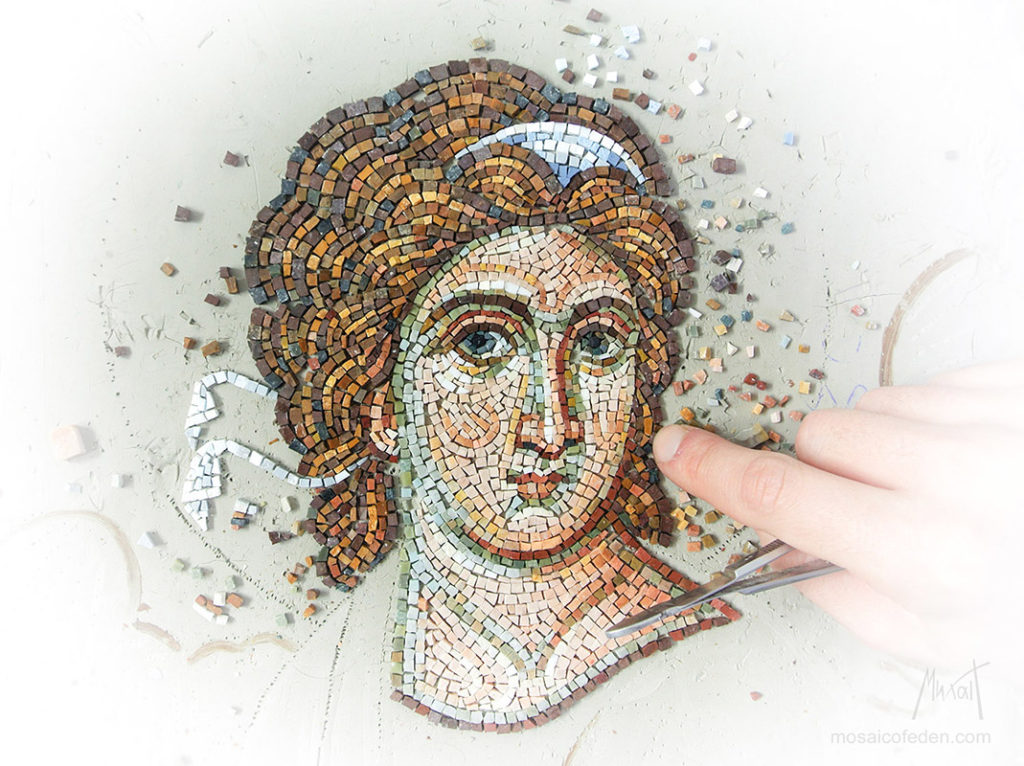 Бели aнђео мозаик, mosaic White angel