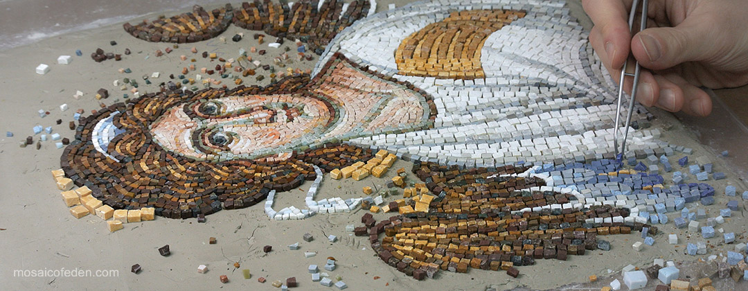 Beli Andjeo mozaik, Mosaic white Angel